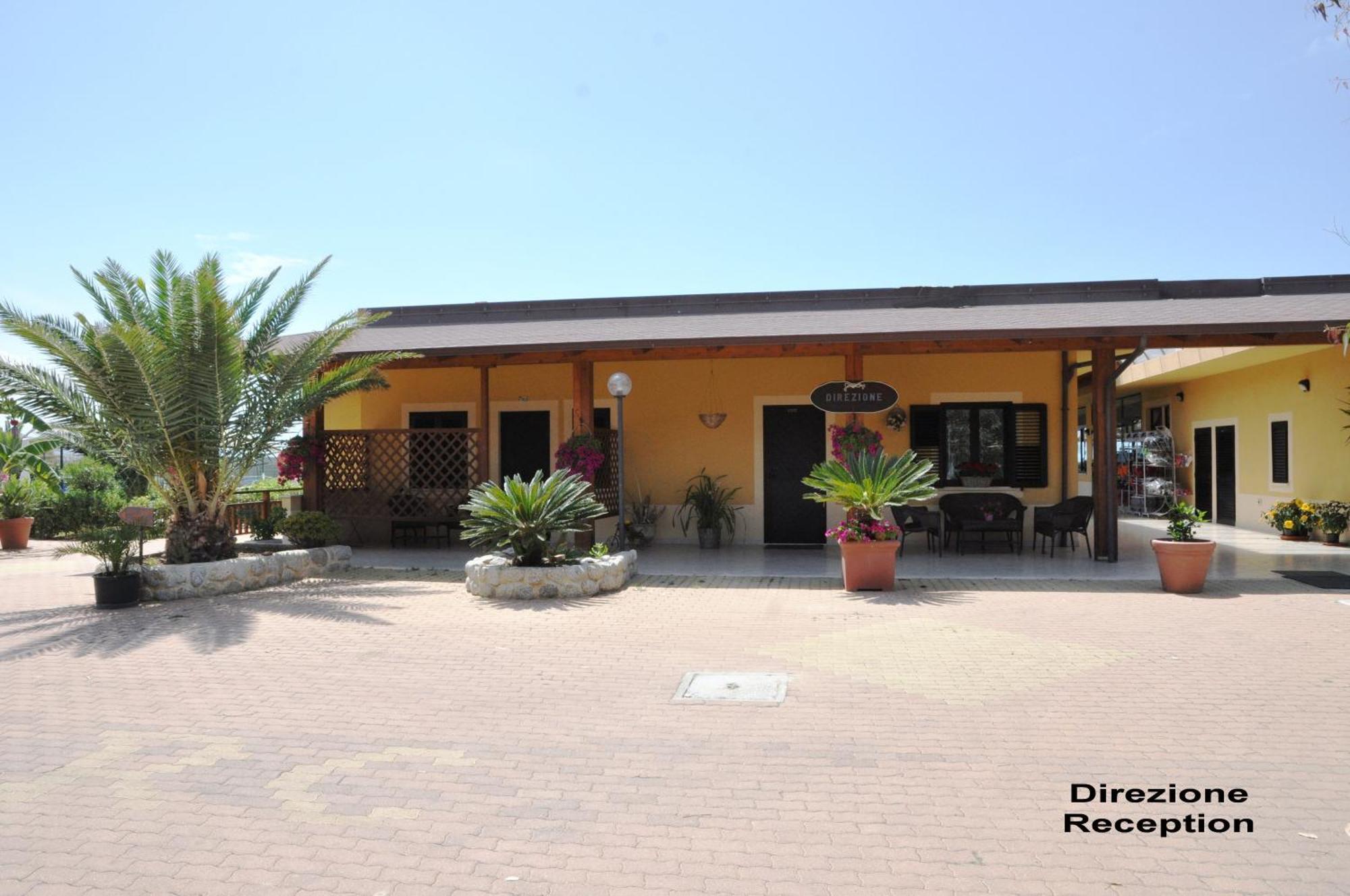 Hotel Residence Riviera Calabra Zambrone Esterno foto