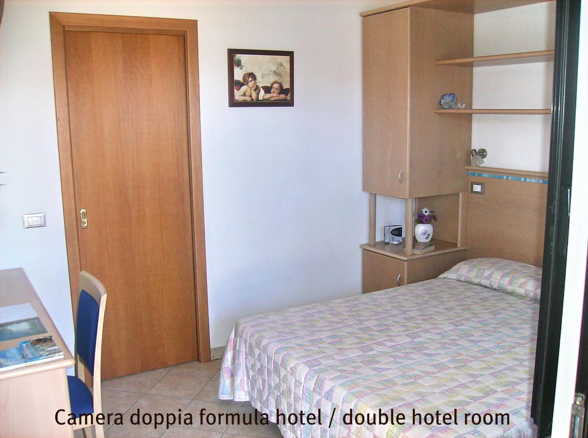 Hotel Residence Riviera Calabra Zambrone Esterno foto