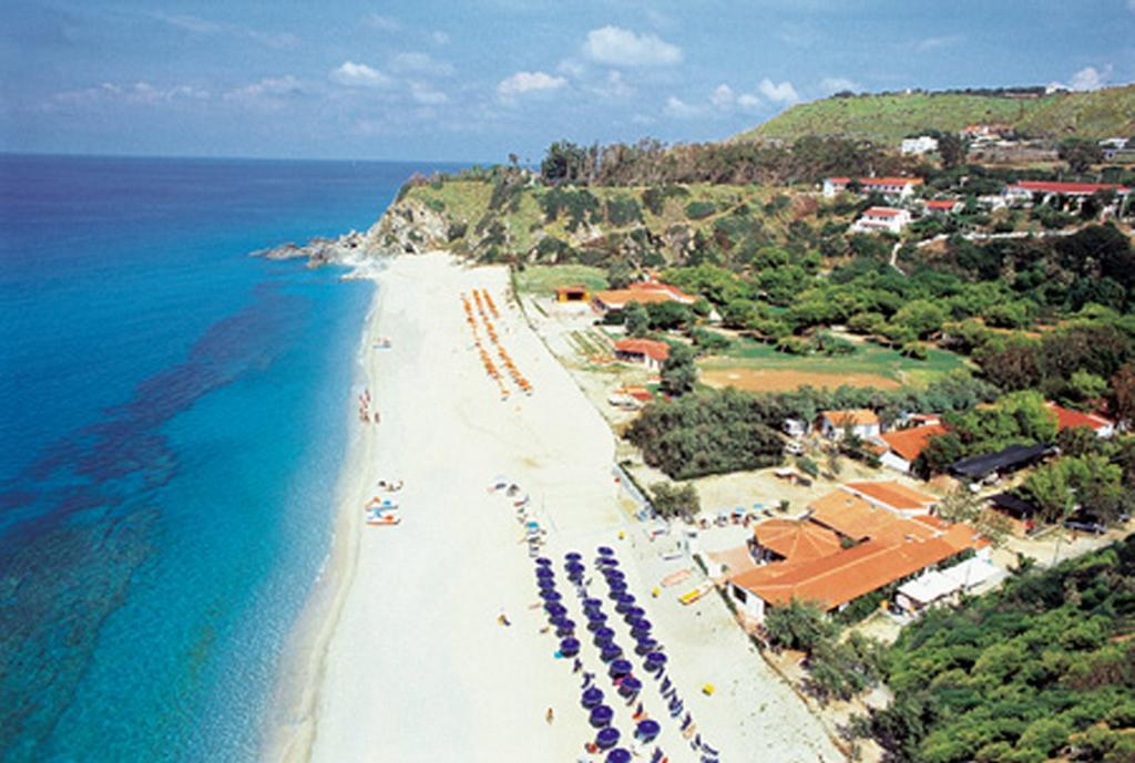 Hotel Residence Riviera Calabra Zambrone Esterno foto
